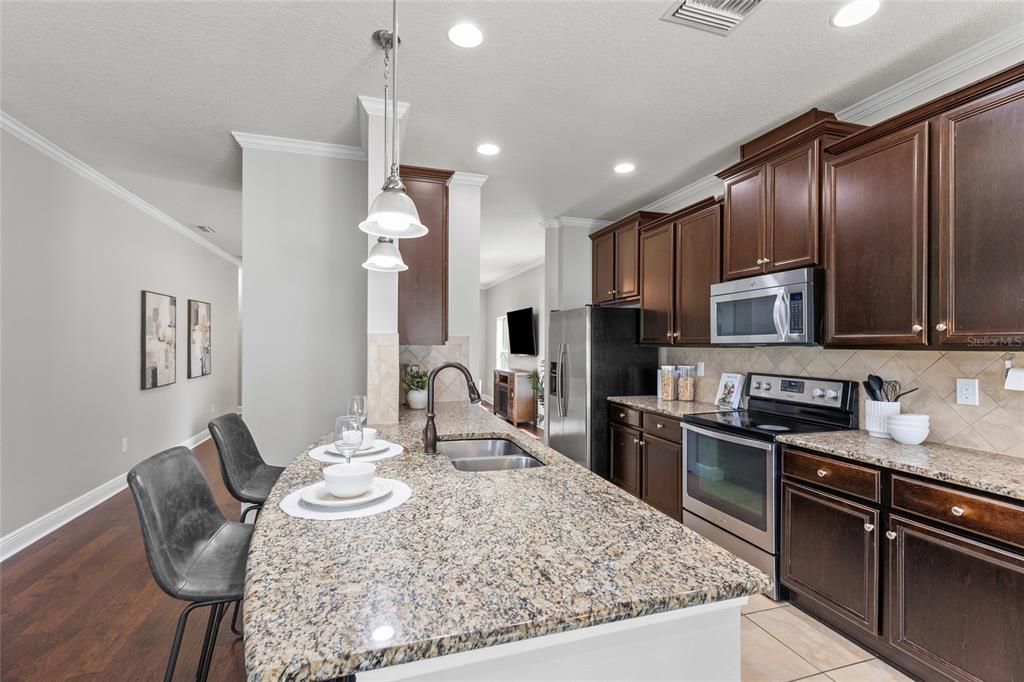 For Sale: $489,900 (4 beds, 2 baths, 2070 Square Feet)