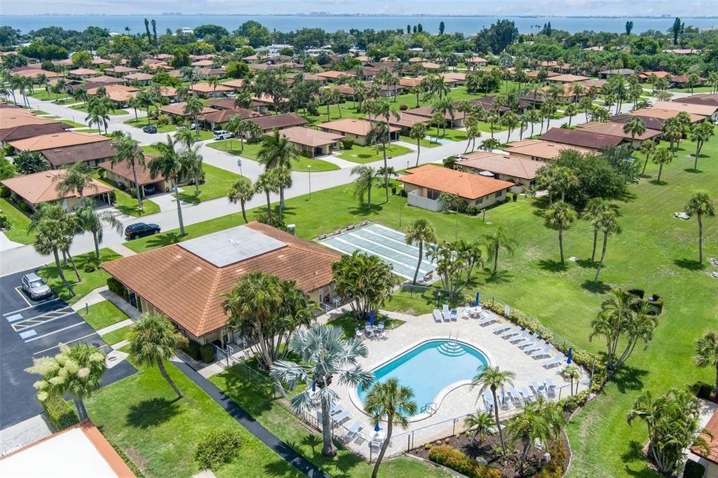 En Venta: $265,000 (2 camas, 2 baños, 1220 Pies cuadrados)