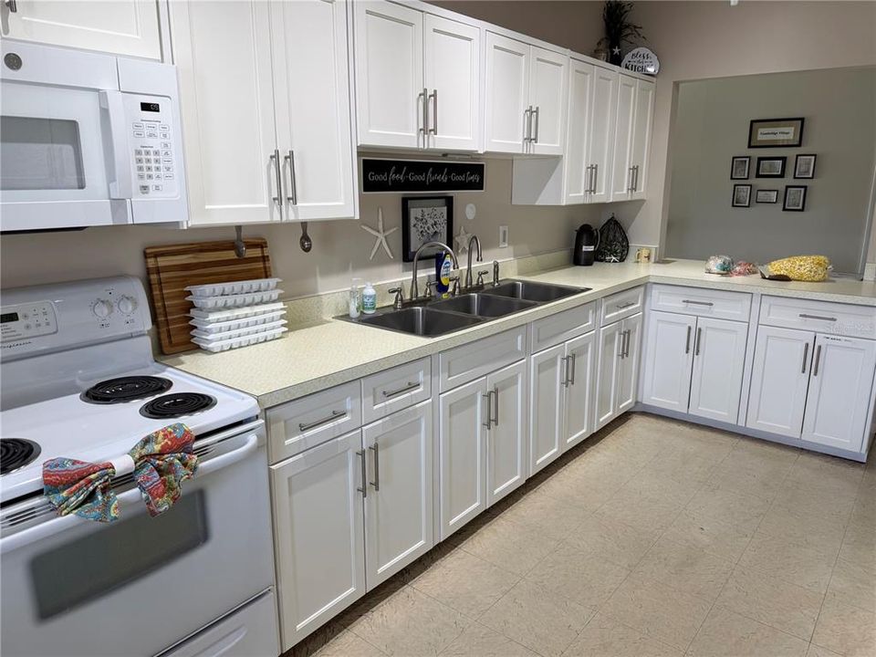 En Venta: $265,000 (2 camas, 2 baños, 1220 Pies cuadrados)