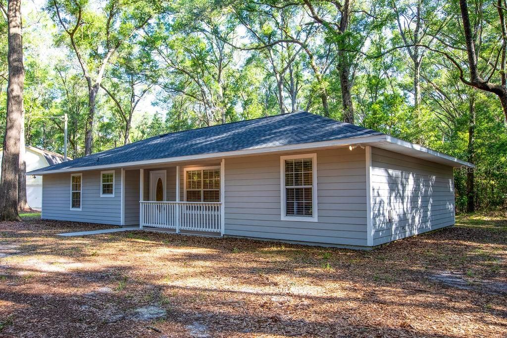 En Venta: $399,000 (3 camas, 2 baños, 1500 Pies cuadrados)