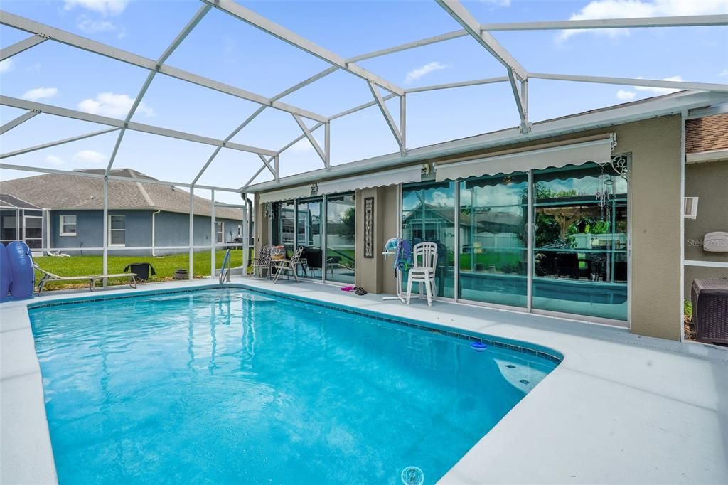 For Sale: $459,900 (3 beds, 2 baths, 1914 Square Feet)