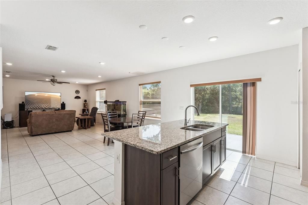 For Sale: $399,000 (4 beds, 2 baths, 2680 Square Feet)
