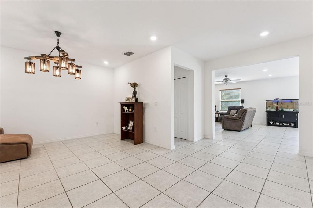 For Sale: $399,000 (4 beds, 2 baths, 2680 Square Feet)