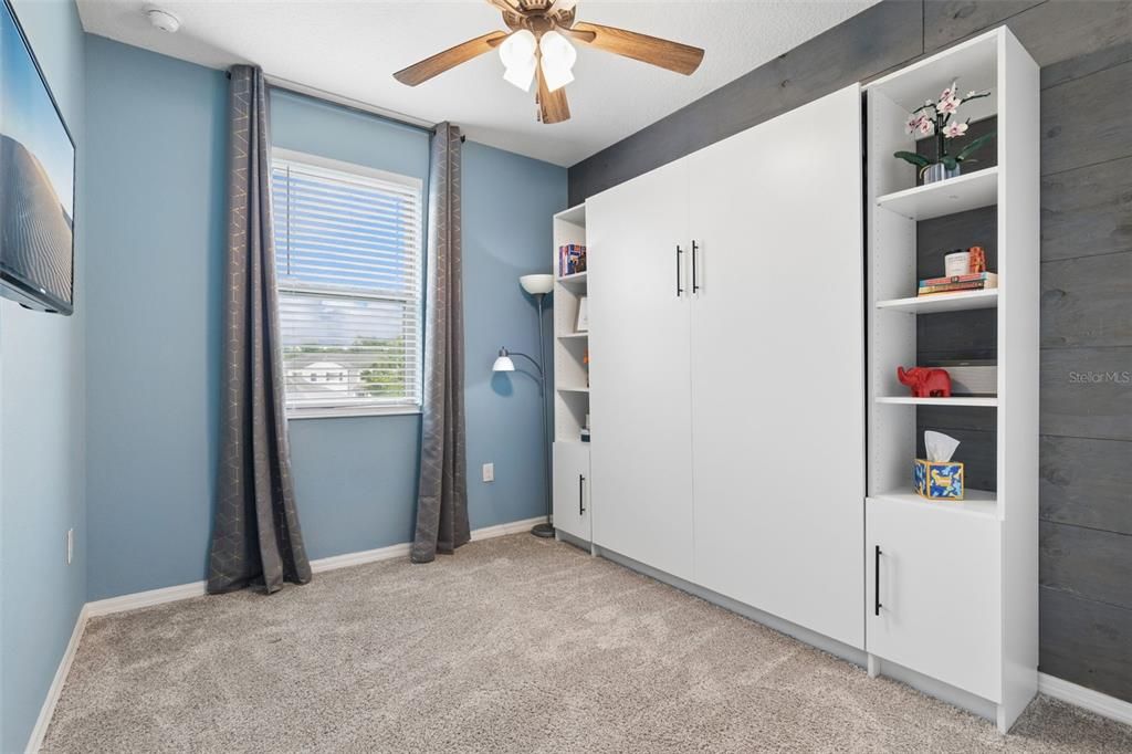 For Sale: $359,900 (3 beds, 2 baths, 1862 Square Feet)