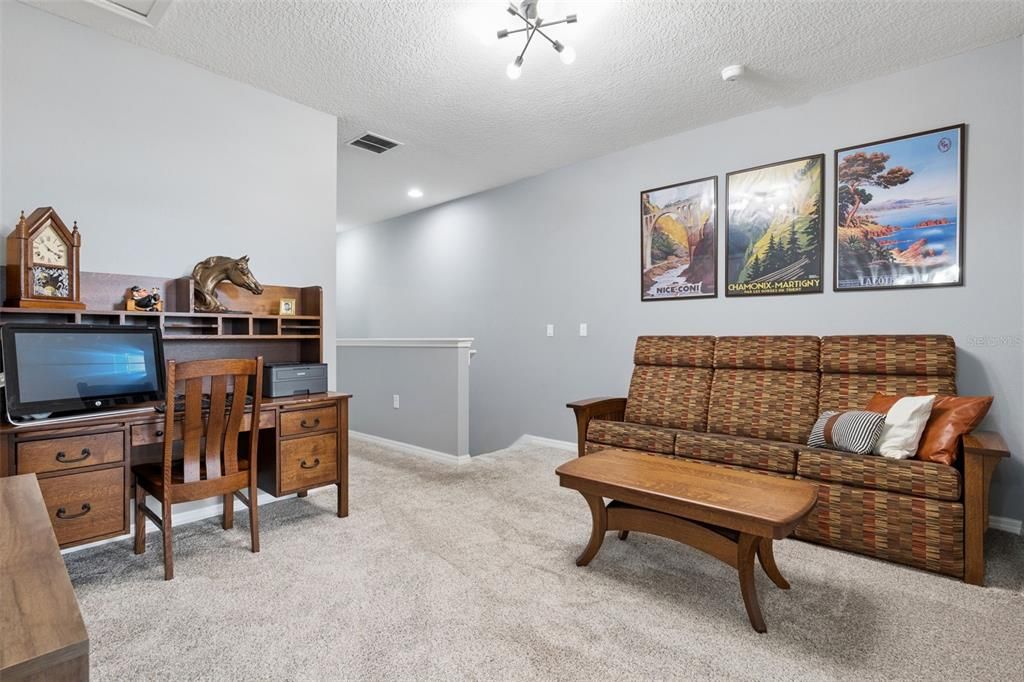 For Sale: $359,900 (3 beds, 2 baths, 1862 Square Feet)