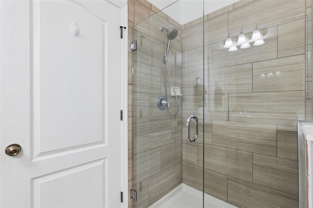 For Sale: $359,900 (3 beds, 2 baths, 1862 Square Feet)