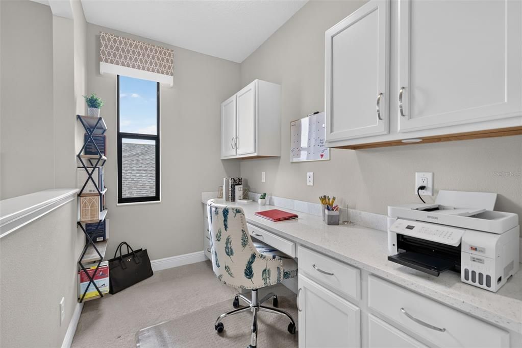 En Venta: $550,000 (4 camas, 4 baños, 2943 Pies cuadrados)