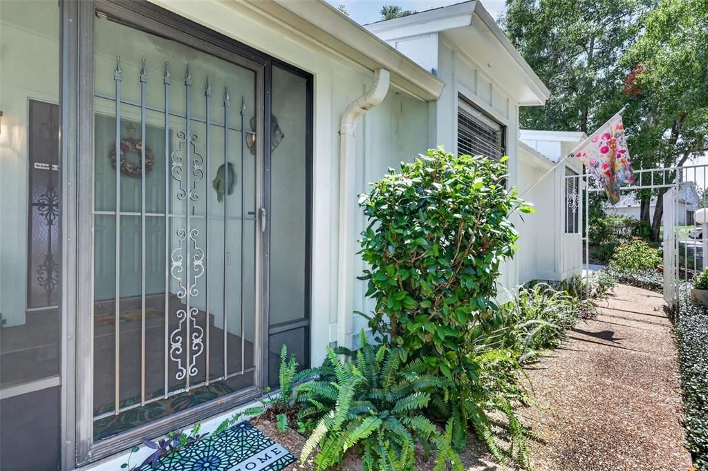 For Sale: $419,000 (3 beds, 2 baths, 2140 Square Feet)