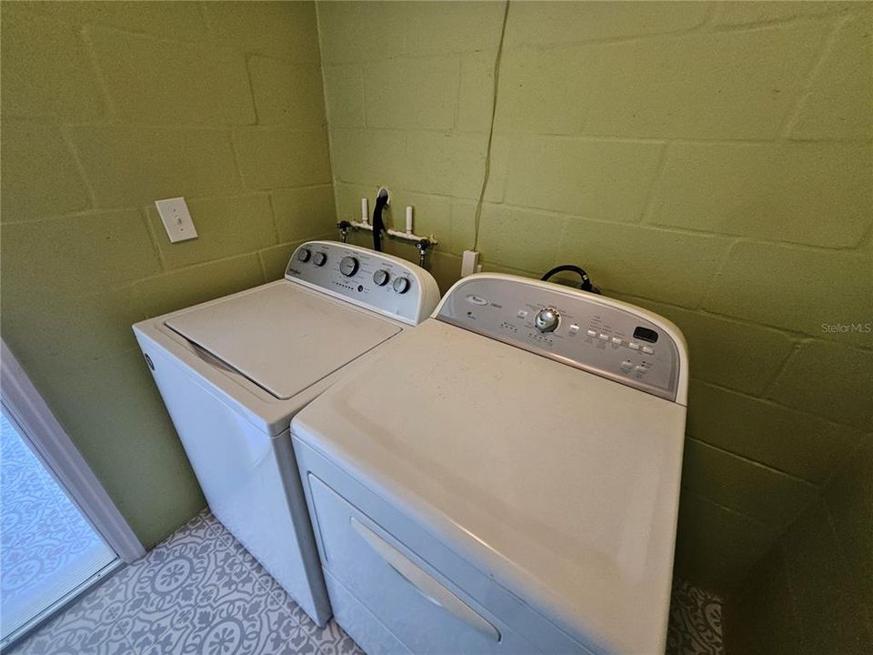 En Renta: $2,050 (2 camas, 2 baños, 1249 Pies cuadrados)