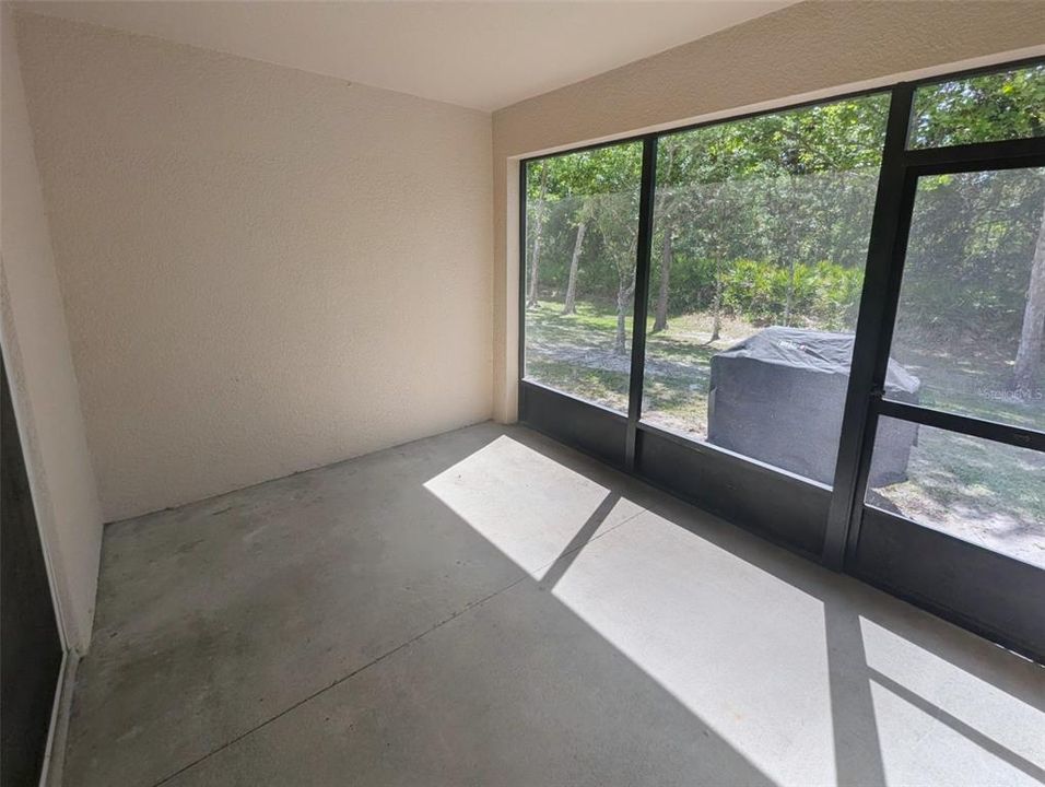 На продажу: $260,000 (4 спален, 2 ванн, 1838 Квадратных фут)