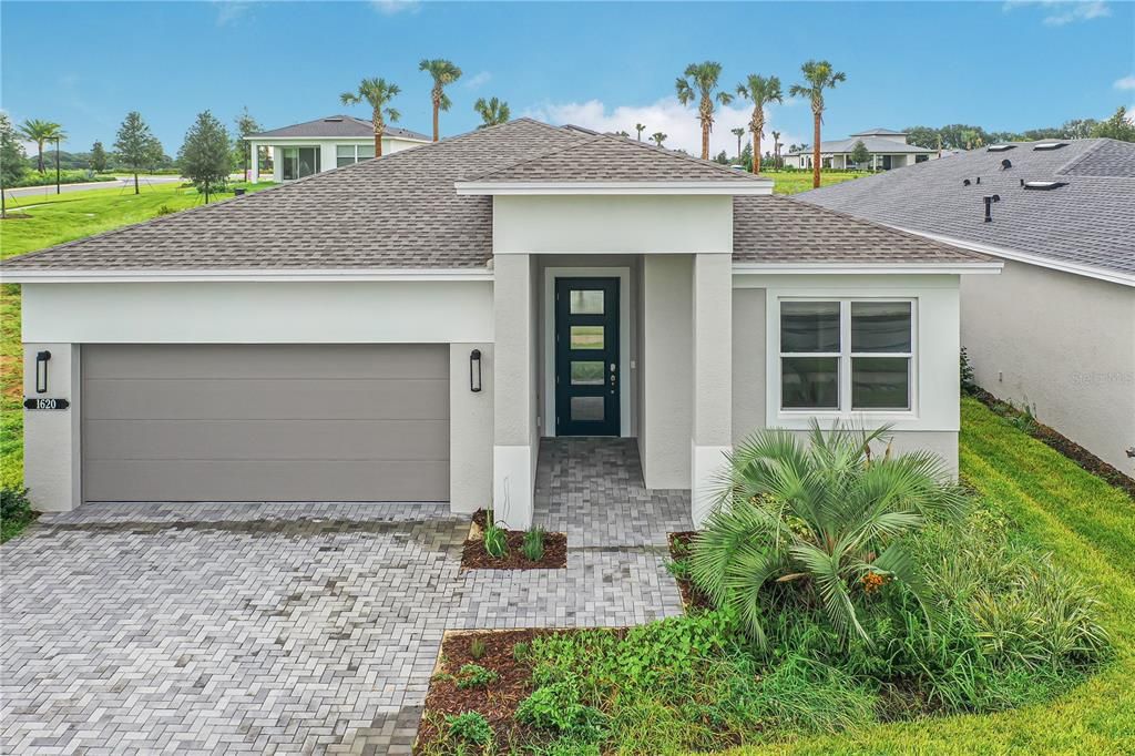 En Venta: $569,990 (3 camas, 3 baños, 2289 Pies cuadrados)