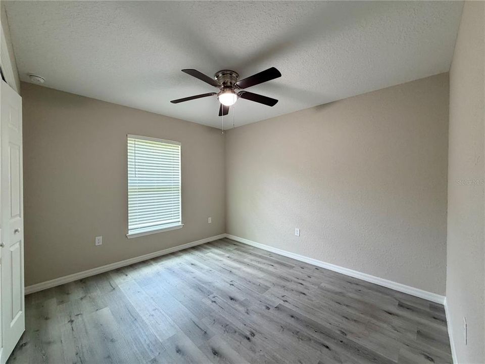 For Sale: $249,900 (3 beds, 2 baths, 1381 Square Feet)