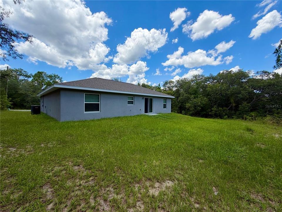 For Sale: $249,900 (3 beds, 2 baths, 1381 Square Feet)