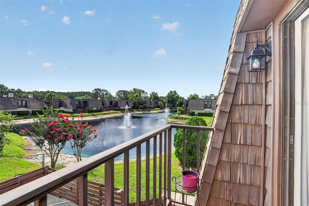 For Rent: $2,200 (2 beds, 2 baths, 1312 Square Feet)