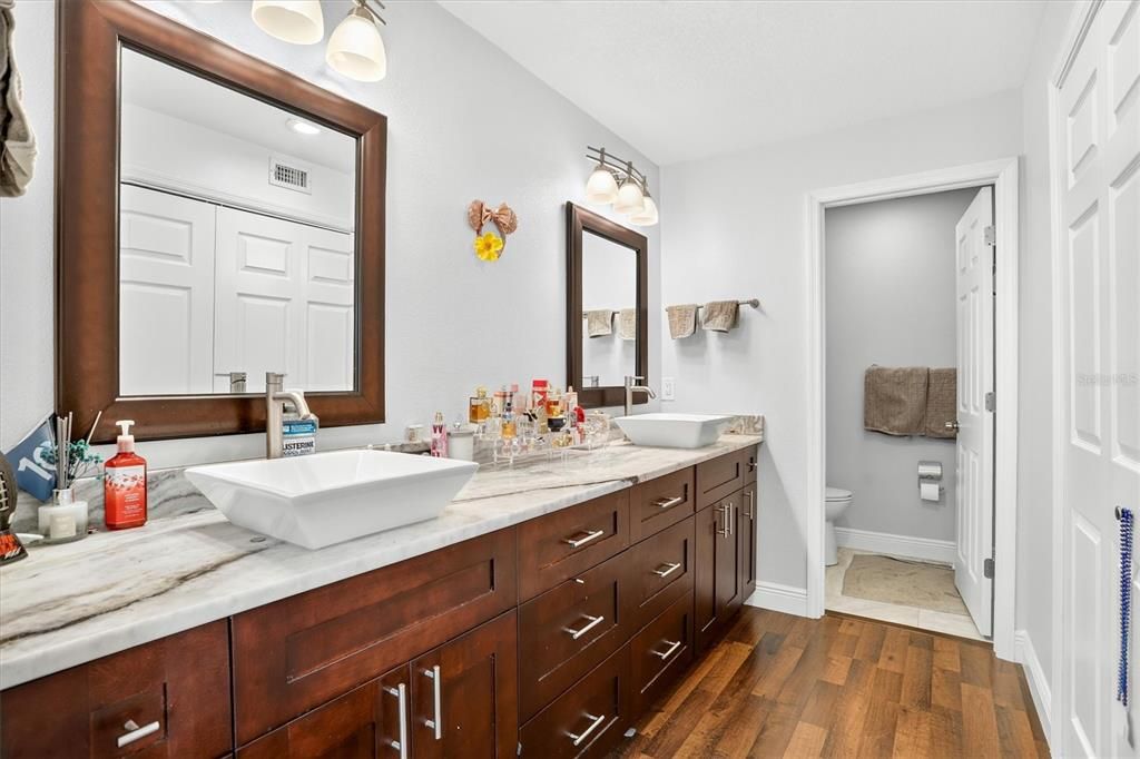For Rent: $2,200 (2 beds, 2 baths, 1312 Square Feet)