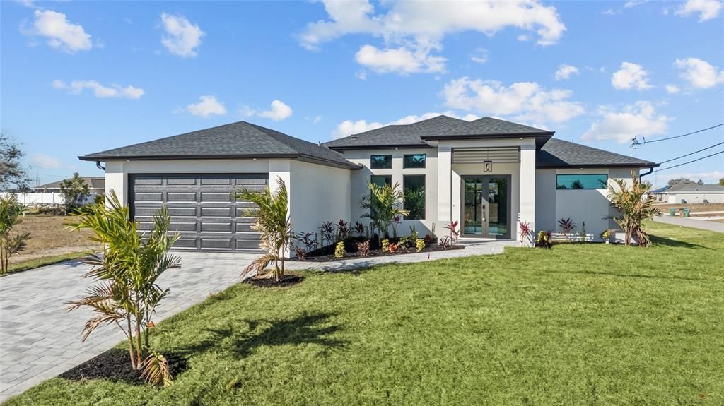 En Venta: $435,000 (3 camas, 3 baños, 1734 Pies cuadrados)