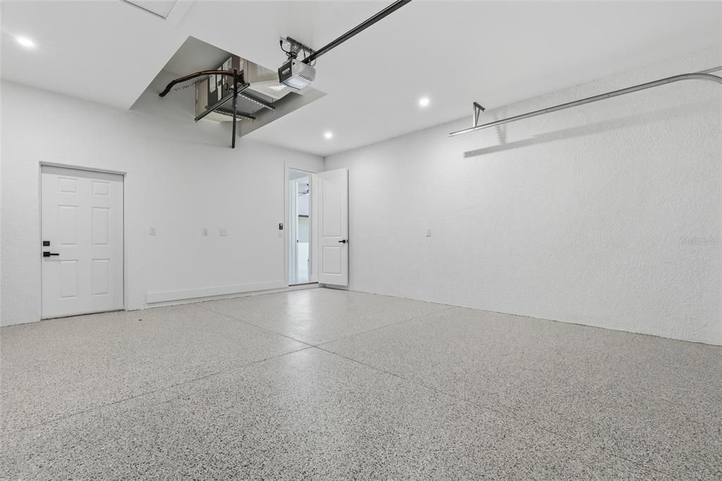En Venta: $435,000 (3 camas, 3 baños, 1734 Pies cuadrados)