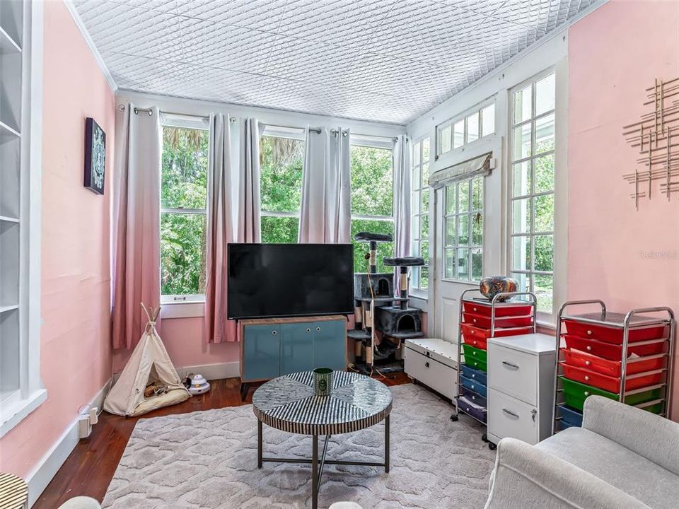 На продажу: $549,947 (4 спален, 2 ванн, 3175 Квадратных фут)