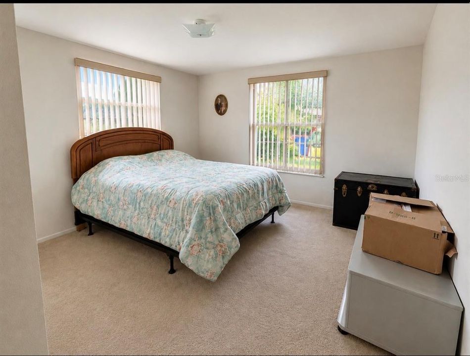 For Sale: $237,500 (2 beds, 2 baths, 1400 Square Feet)