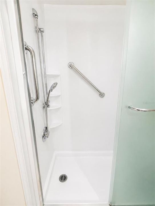 For Sale: $237,500 (2 beds, 2 baths, 1400 Square Feet)