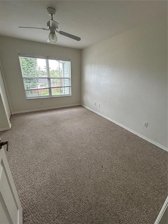 For Sale: $205,000 (3 beds, 2 baths, 1296 Square Feet)