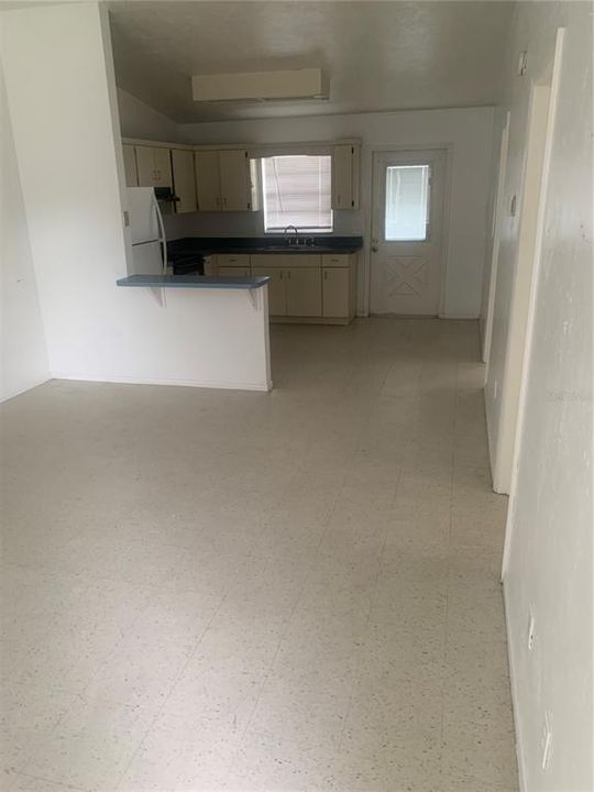 En Renta: $1,225 (2 camas, 1 baños, 1460 Pies cuadrados)