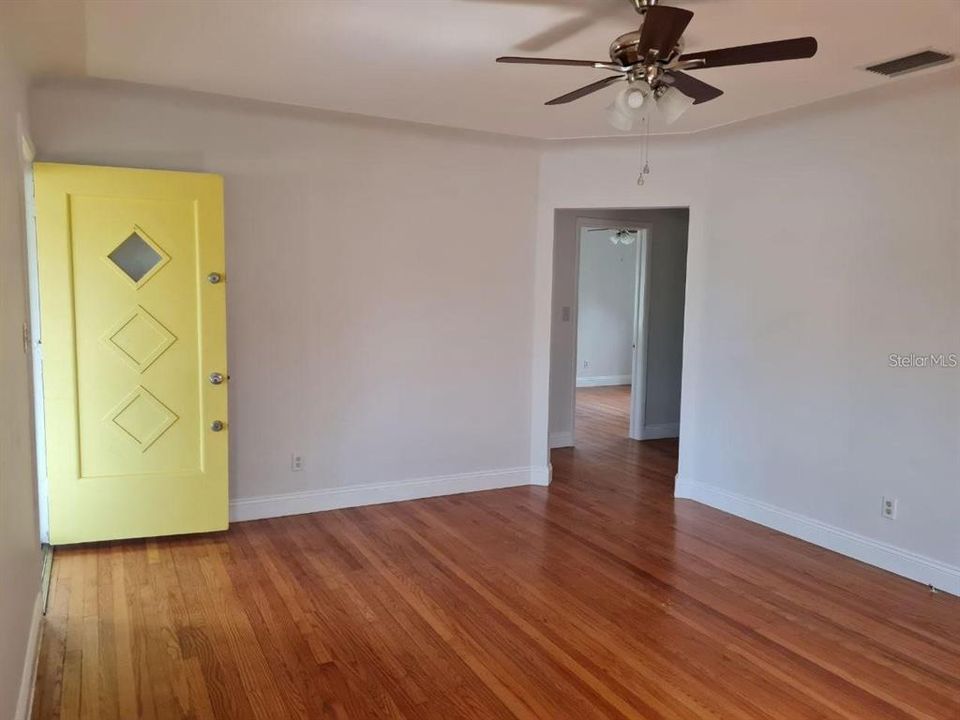 En Renta: $2,550 (2 camas, 1 baños, 1065 Pies cuadrados)