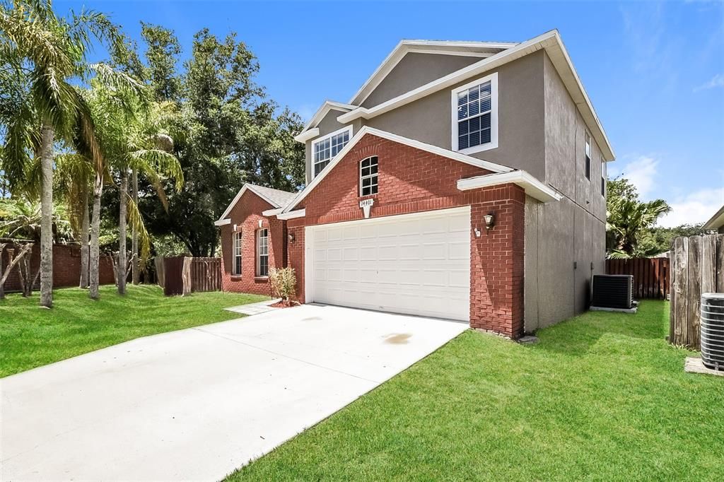For Sale: $439,900 (3 beds, 2 baths, 2149 Square Feet)