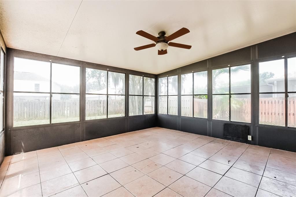 For Sale: $439,900 (3 beds, 2 baths, 2149 Square Feet)