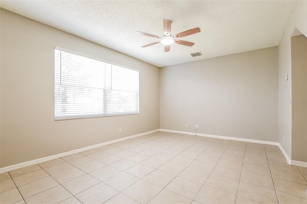 For Sale: $439,900 (3 beds, 2 baths, 2149 Square Feet)