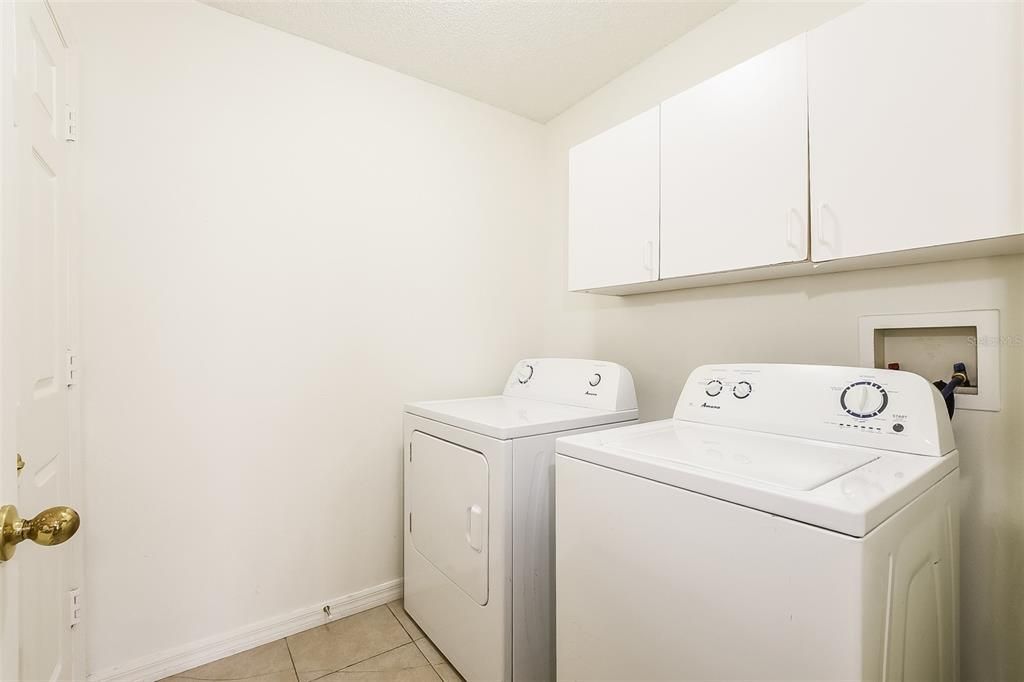 For Sale: $439,900 (3 beds, 2 baths, 2149 Square Feet)