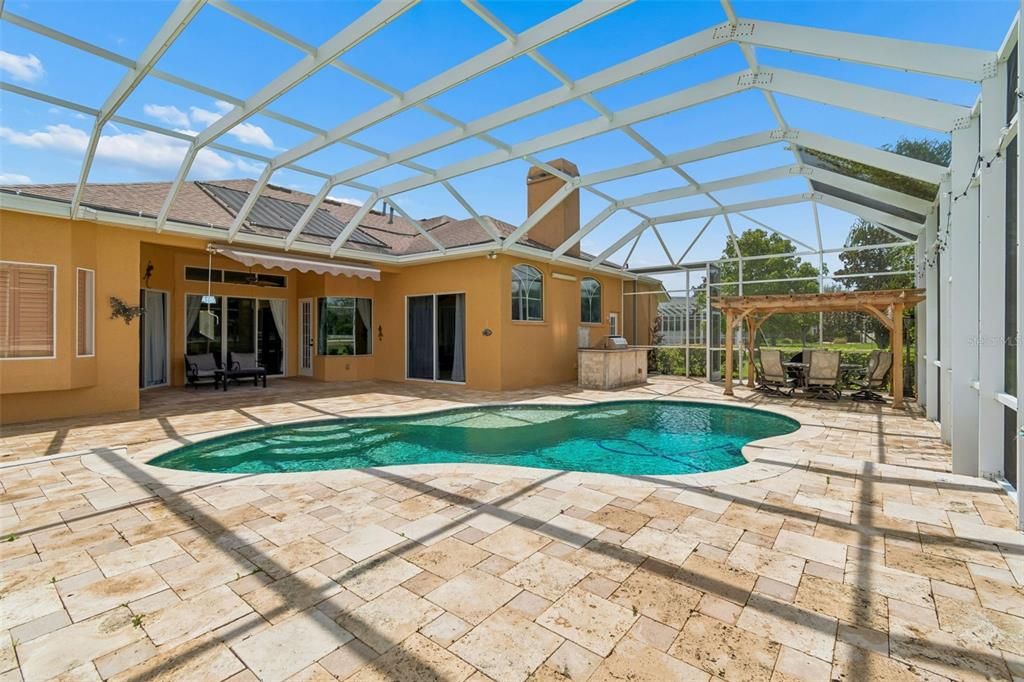 En Venta: $1,095,000 (5 camas, 4 baños, 3514 Pies cuadrados)
