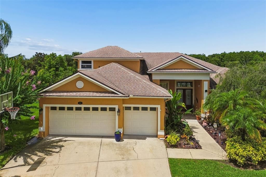 En Venta: $1,095,000 (5 camas, 4 baños, 3514 Pies cuadrados)