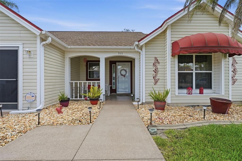For Sale: $299,000 (2 beds, 2 baths, 1530 Square Feet)