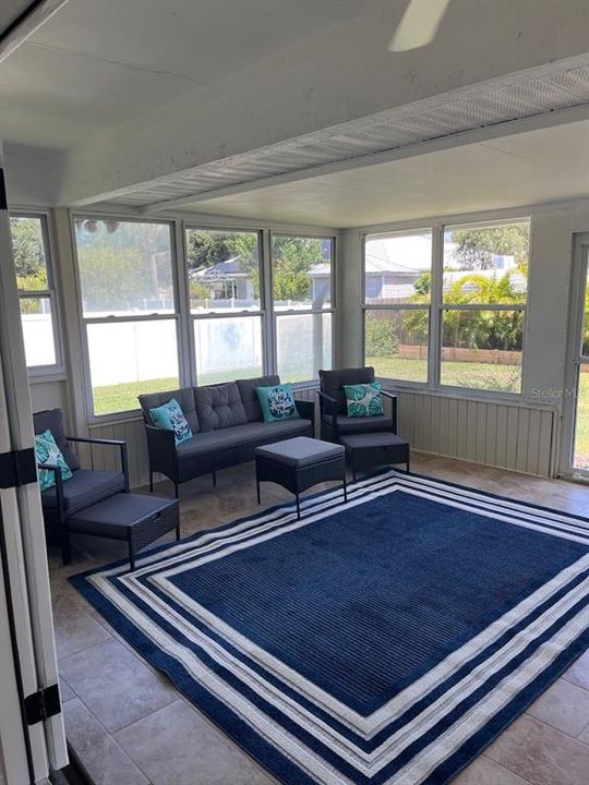 Activo con contrato: $325,000 (3 camas, 2 baños, 1730 Pies cuadrados)