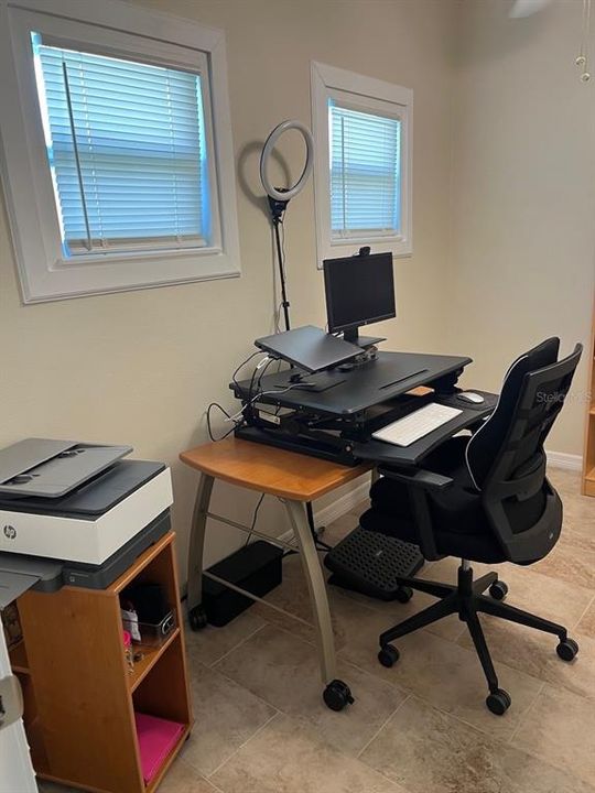 Activo con contrato: $325,000 (3 camas, 2 baños, 1730 Pies cuadrados)