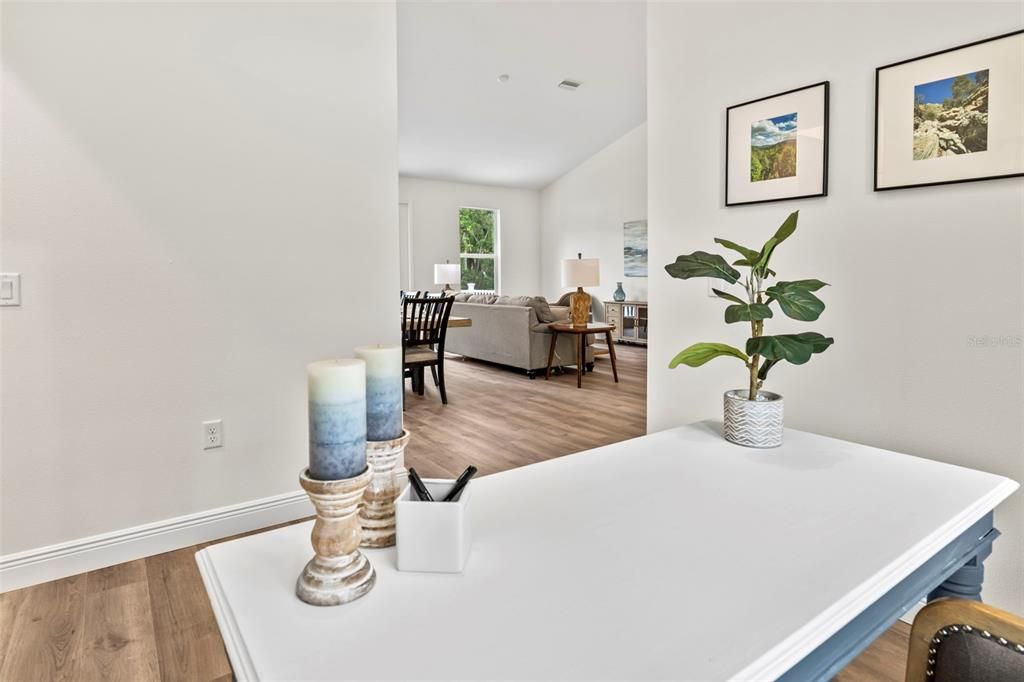 En Venta: $715,000 (4 camas, 3 baños, 2000 Pies cuadrados)