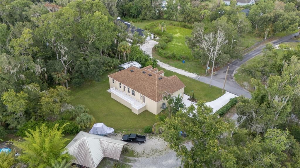 En Venta: $715,000 (4 camas, 3 baños, 2000 Pies cuadrados)