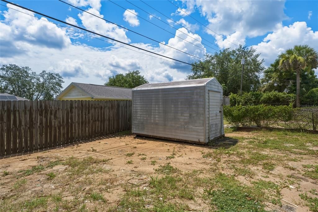 For Sale: $218,000 (3 beds, 2 baths, 1014 Square Feet)