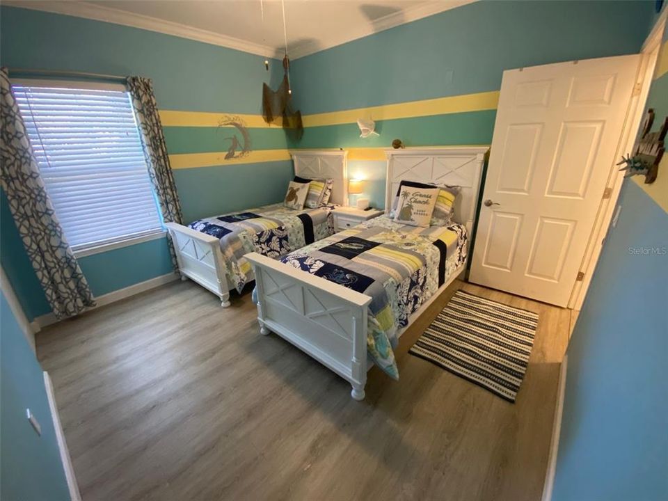 For Rent: $2,500 (3 beds, 2 baths, 1350 Square Feet)