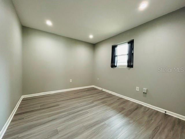For Rent: $1,300 (1 beds, 1 baths, 500 Square Feet)