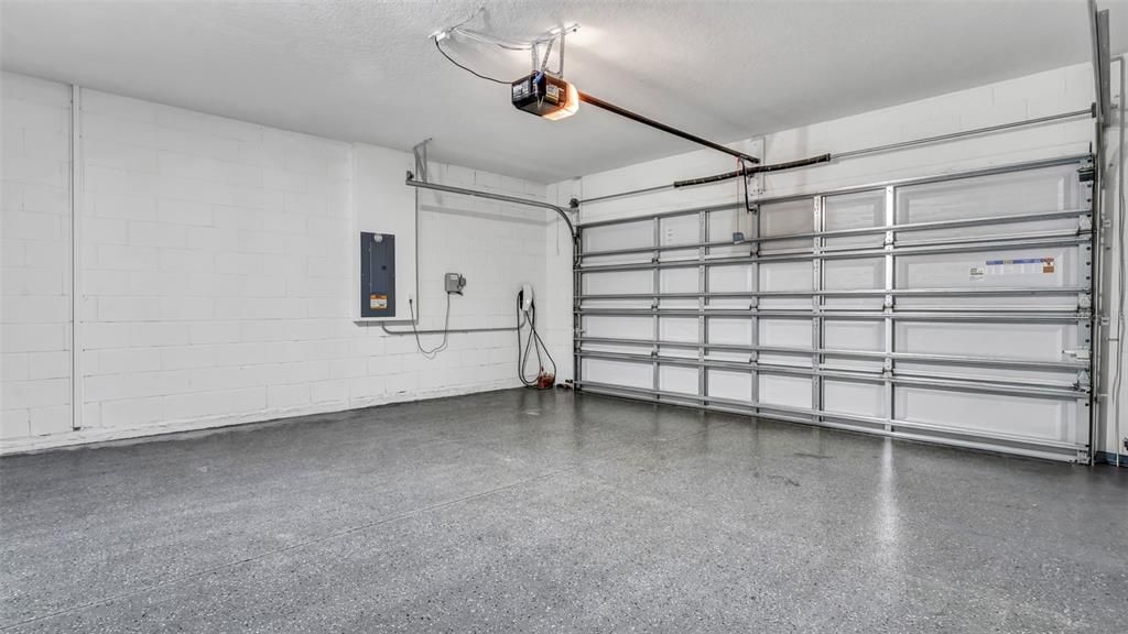 En Renta: $2,995 (4 camas, 3 baños, 2260 Pies cuadrados)