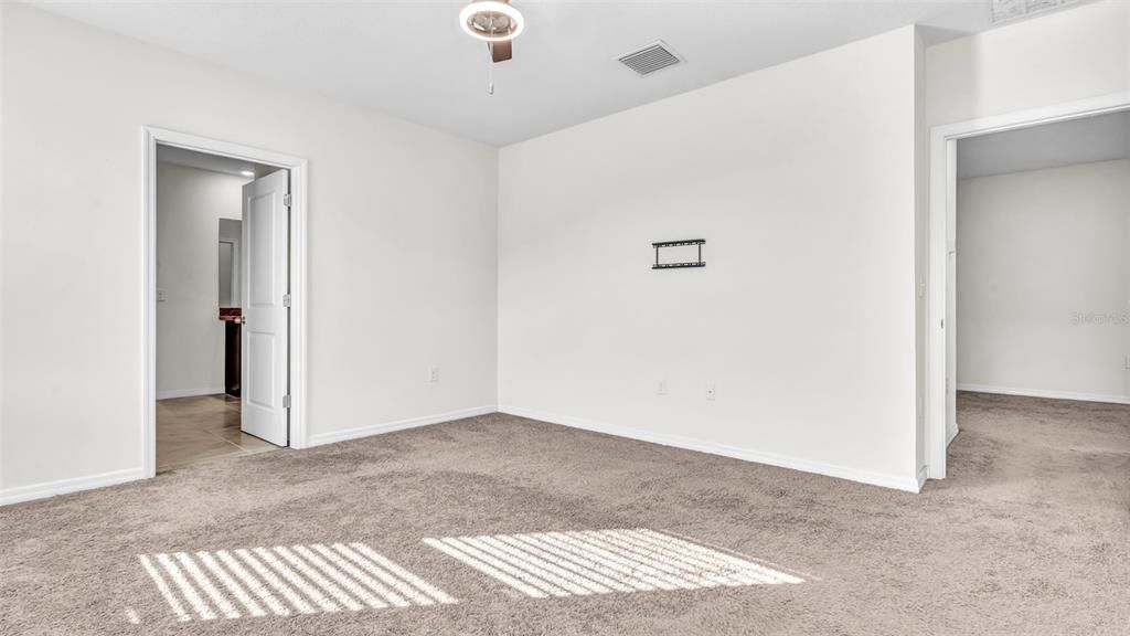 En Renta: $2,995 (4 camas, 3 baños, 2260 Pies cuadrados)