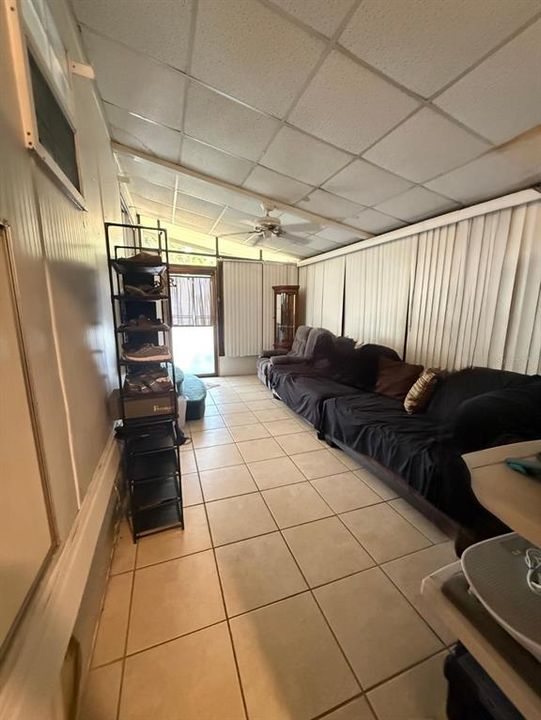 En Venta: $89,900 (2 camas, 2 baños, 739 Pies cuadrados)