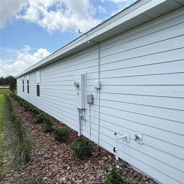 For Rent: $2,197 (4 beds, 2 baths, 1600 Square Feet)