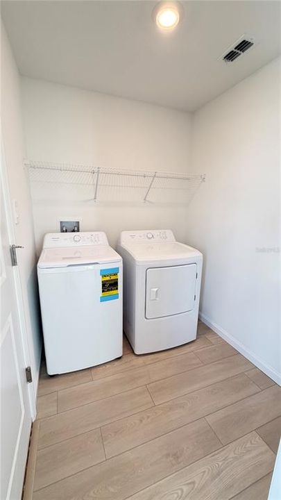 For Rent: $2,197 (4 beds, 2 baths, 1600 Square Feet)