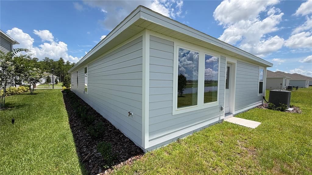 For Rent: $2,197 (4 beds, 2 baths, 1600 Square Feet)