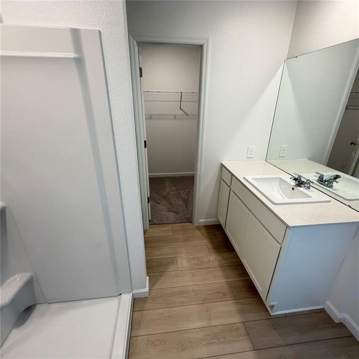 For Rent: $2,197 (4 beds, 2 baths, 1600 Square Feet)