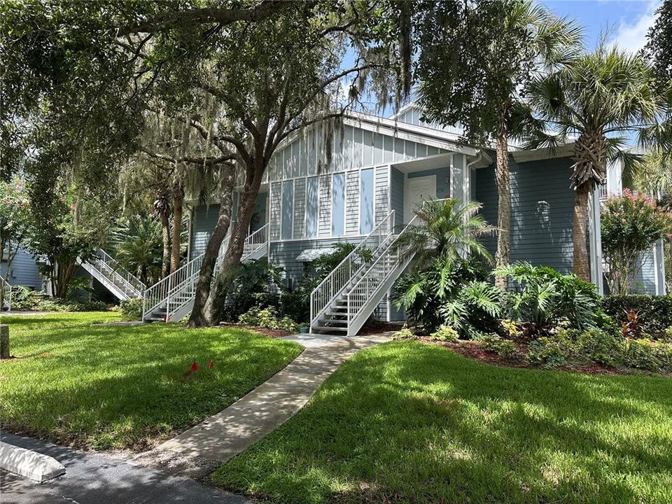 For Sale: $127,000 (1 beds, 1 baths, 588 Square Feet)