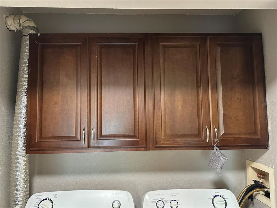 For Sale: $127,000 (1 beds, 1 baths, 588 Square Feet)